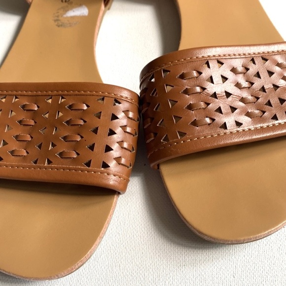 Nicole Tan Open toed weaved design Sandals, Size 7 1/2 - Picture 7 of 8